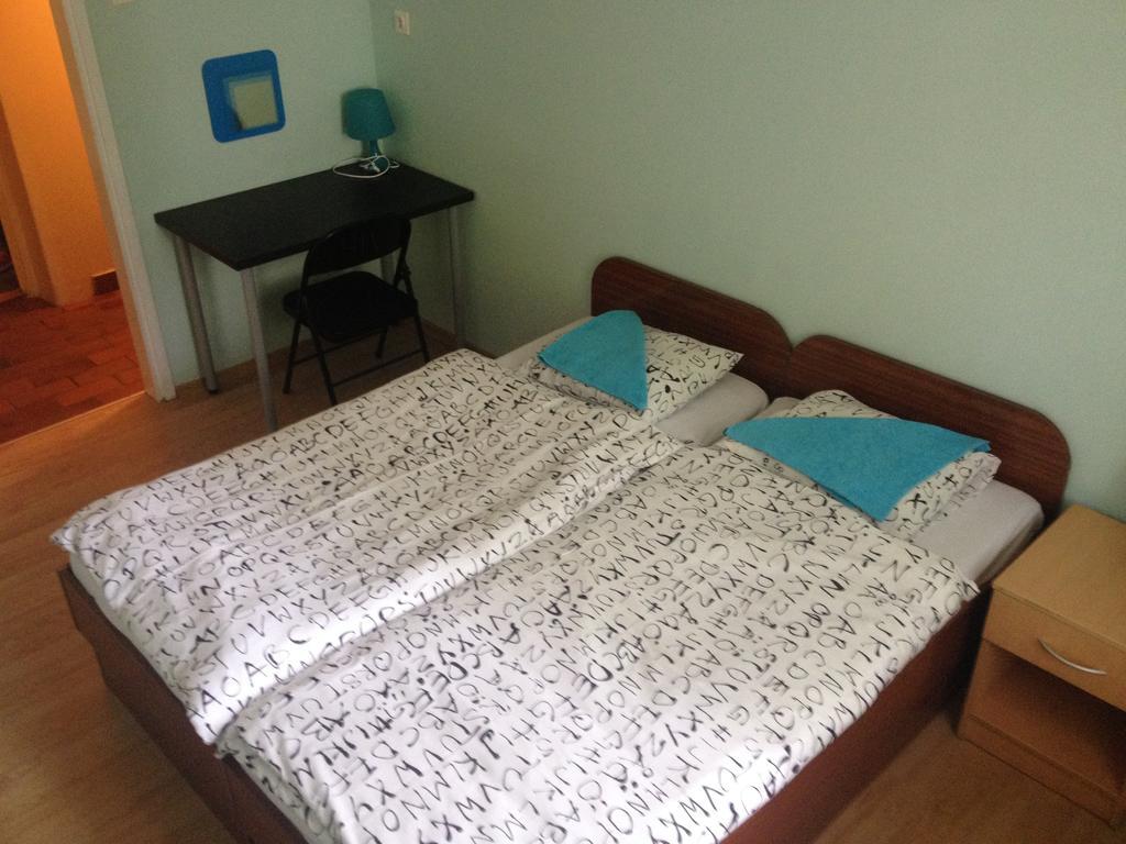 Simple Accommodation Vodmat Ljubljana Ruang foto